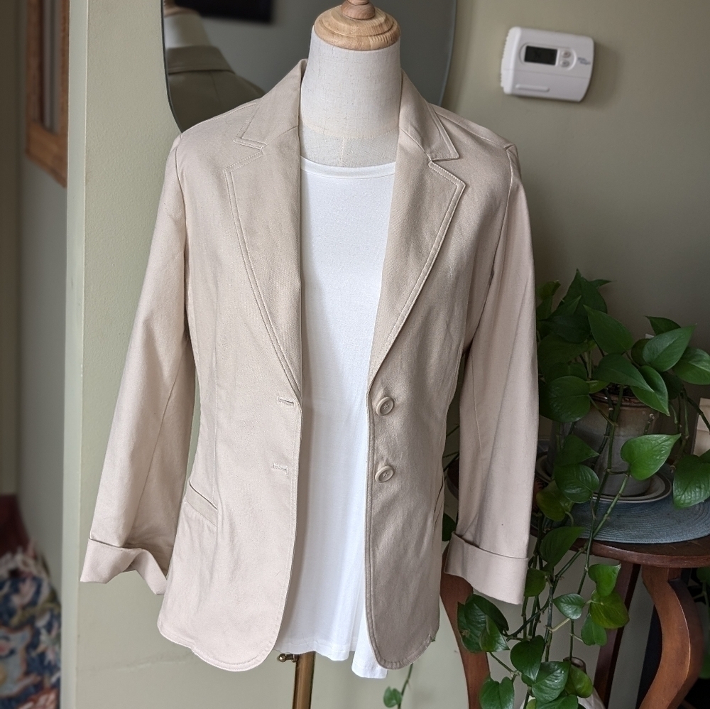 Liz Claiborne Women's Size Small Petite Beige Button Front Cotton Blazer